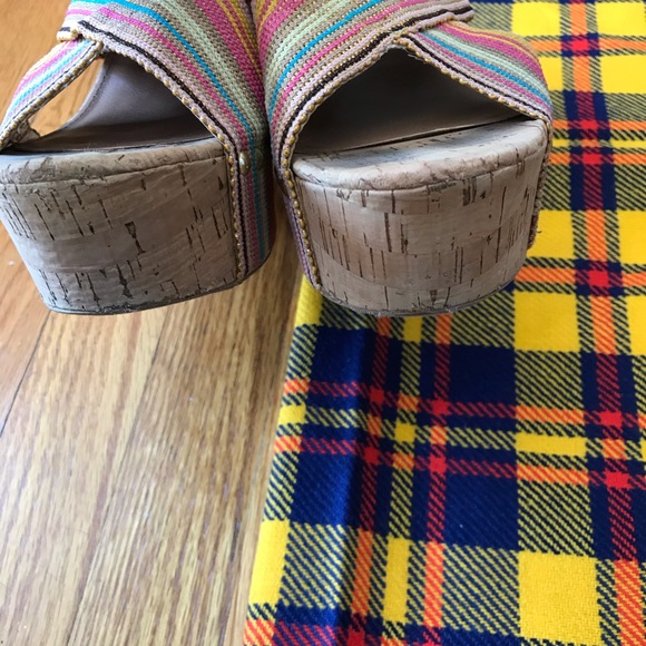 Steve Madden Pride Criss Cross Strap Cork Wedge - Picture 3 of 8